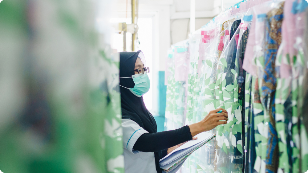 perbedaan laundry kiloan dan satuan